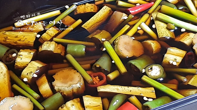 シャキシャキさっぱりの野菜のチャンアチ盛り合わせ（野菜の醤油漬け）の完成写真
