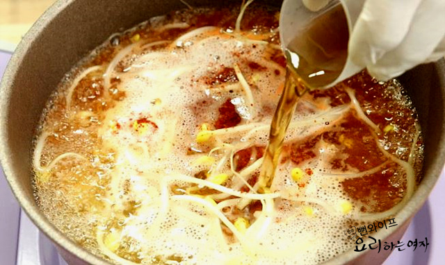 Cook the soup — step photo 1