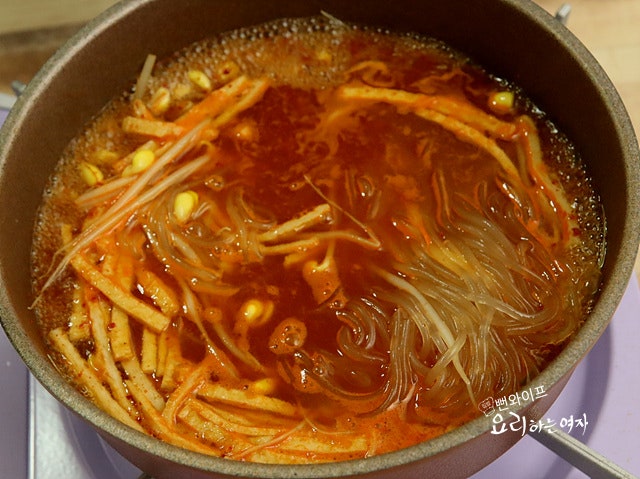 Cook the soup — step photo 1