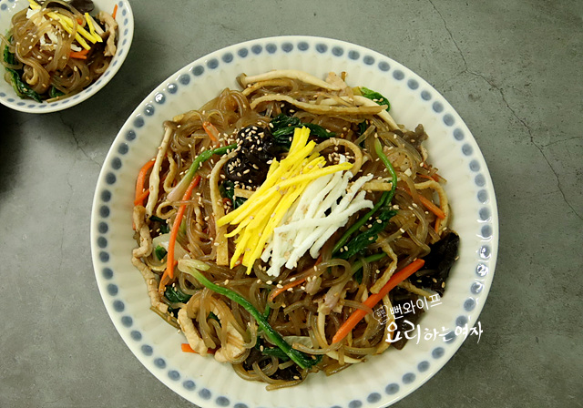 Season the japchae — step photo