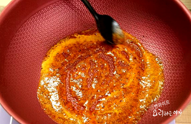 Boil the soup — step photo 1