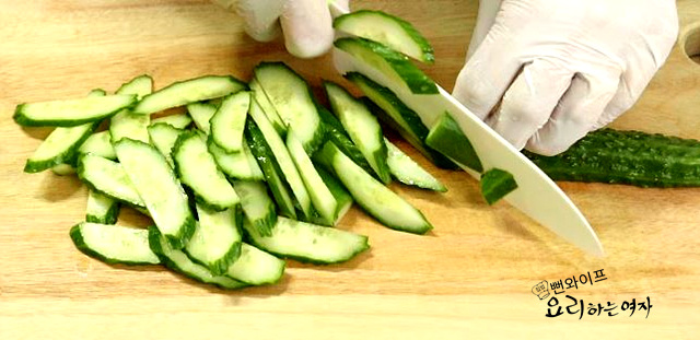Salt the cucumber — step photo 2