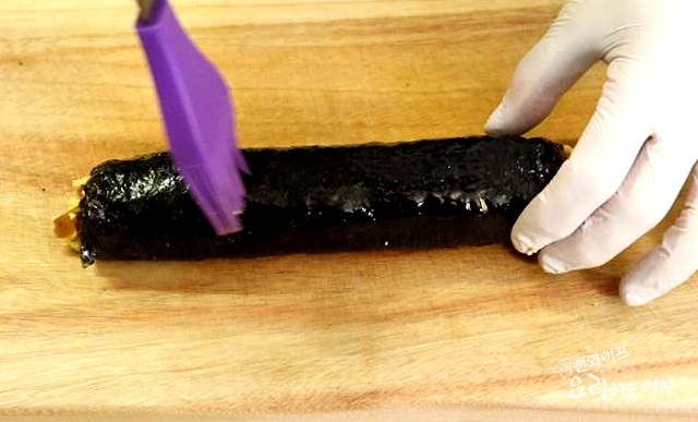Roll the kimbap — step photo 1