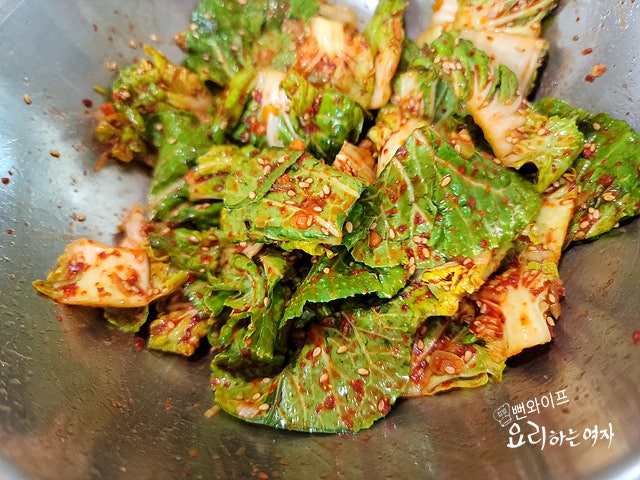 Toss with seasonings — step photo 2