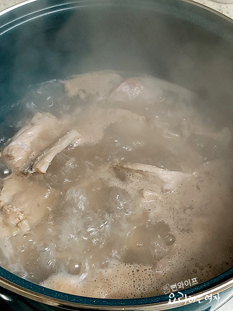 Parboil the meat — step photo 1