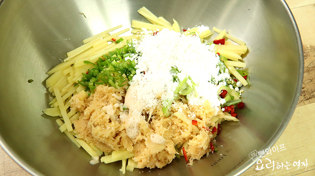 Make the batter — step photo 1