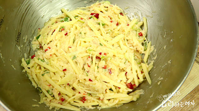 Make the batter — step photo 2