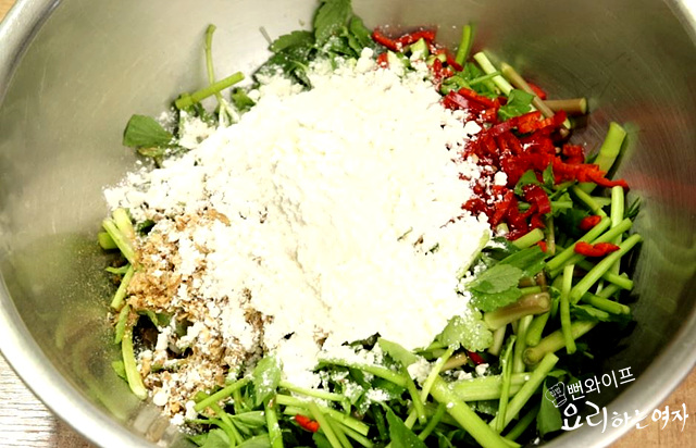Make the batter — step photo 2