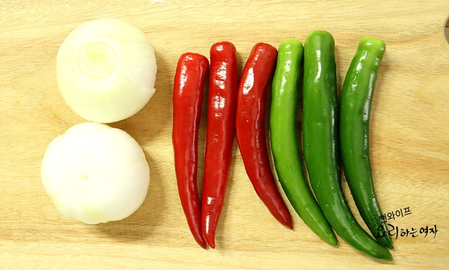 Prepare the secondary ingredients — step photo 1