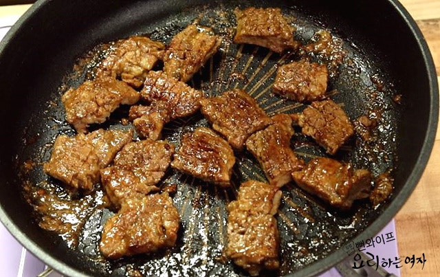 Cook the meat — step photo 3