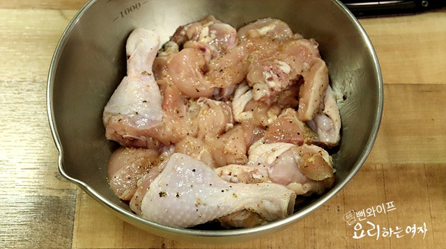 Marinate the chicken — step photo 2