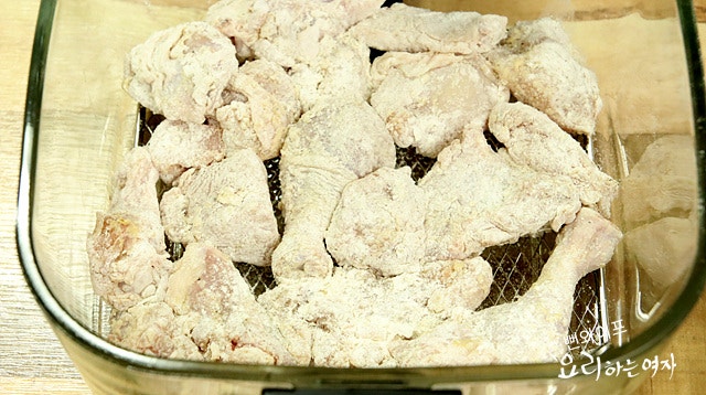Coat with batter mix — step photo 2
