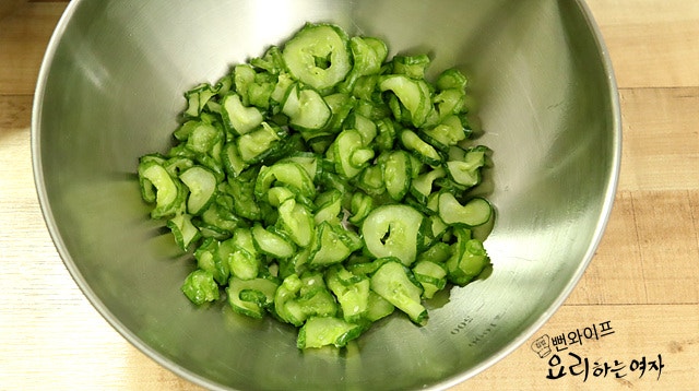 Salt the cucumbers — step photo 2