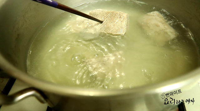 Boil the meat — step photo 2