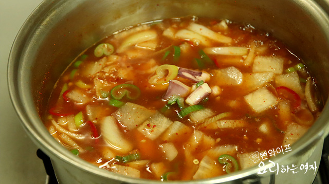 Boil the soup — step photo 3