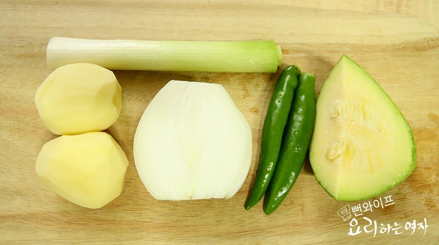 Prepare the ingredients — step photo 2