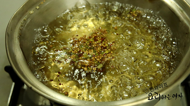 Boil the pickling brine — step photo 3