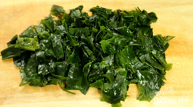 Prepare the seaweed — step photo 2