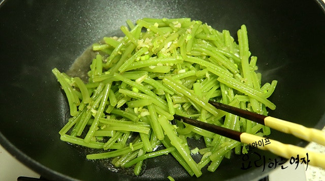 Stir-fry — step photo 1