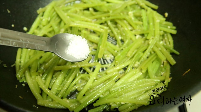 Stir-fry — step photo 1