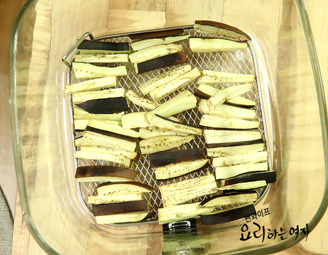 材料を焼く — 手順の写真 2