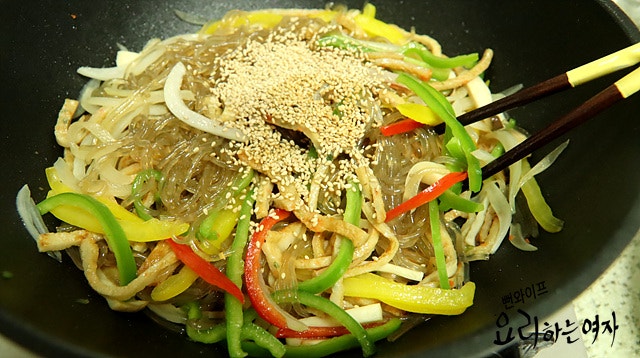 Add vegetables and finish — step photo 2