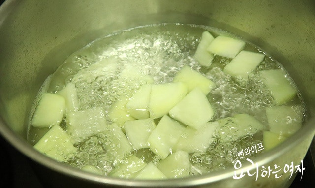 How to boil the octopus — step photo 2