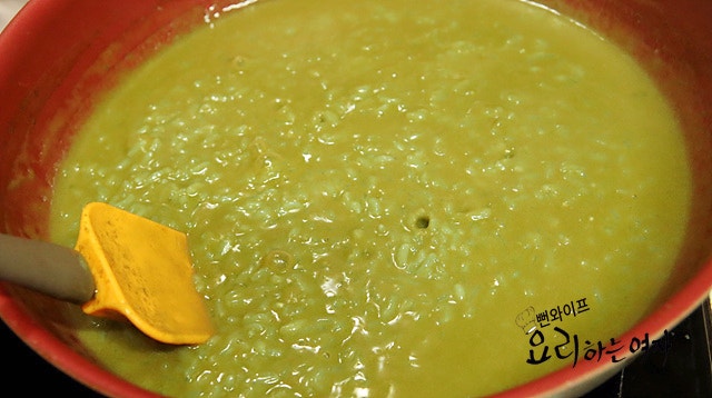 Simmer the abalone porridge — step photo 3