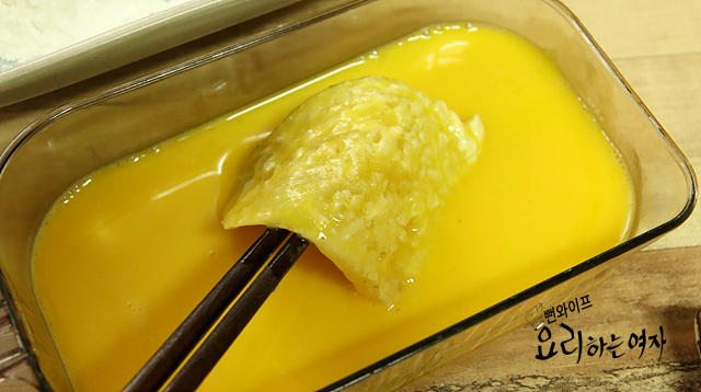 Coat in egg wash and pan-fry — step photo 2
