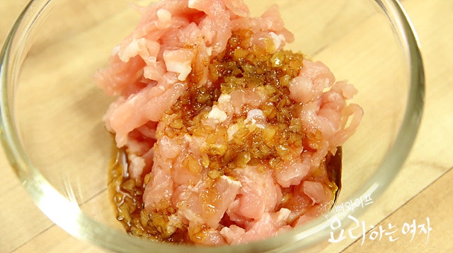 Marinate the meat — step photo 2
