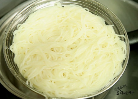 そうめんをゆでる — 手順の写真 2