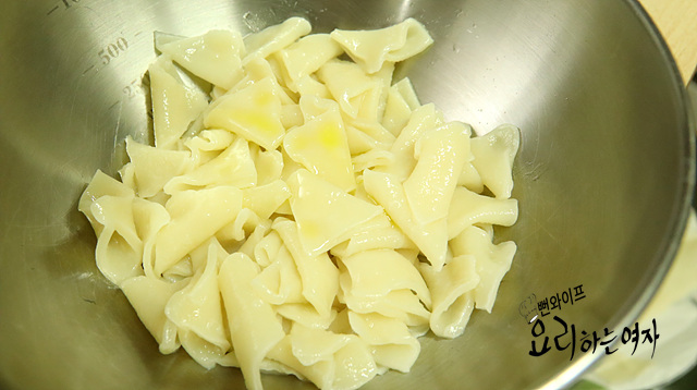 Cook the dough — step photo 2