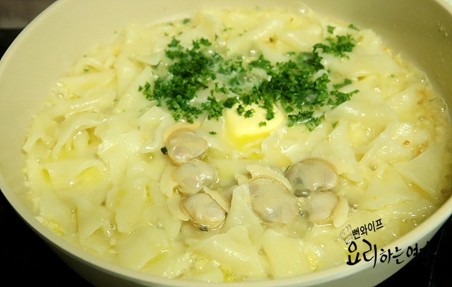 Make the vongole pasta — step photo 2