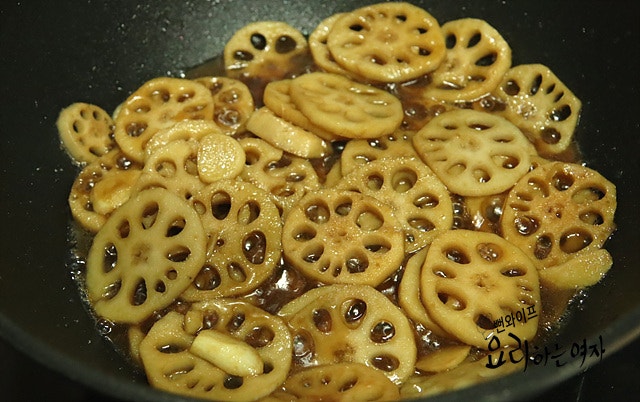 Braise the lotus root — step photo 2