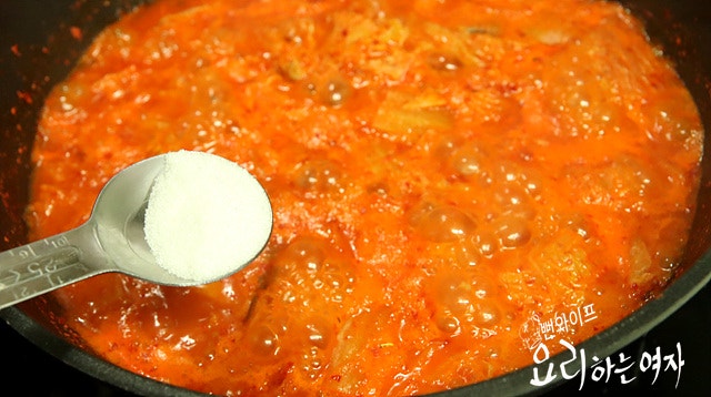 Season the stew — step photo 1