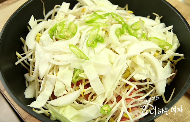 Layer the ingredients — step photo 3