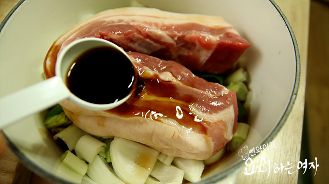 肉を茹でる — 手順の写真 3