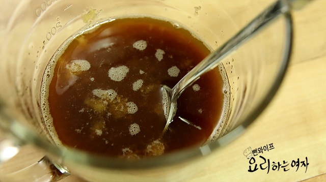 Prepare vegetables and mix braising sauce — step photo 3