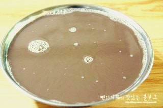 小豆あんを沈殿させる — 手順の写真 2