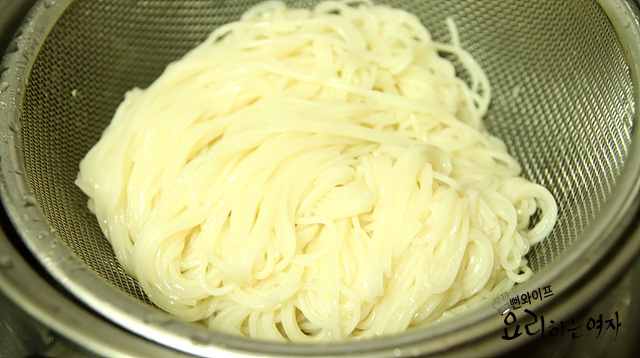 そうめんをゆでる — 手順の写真 2