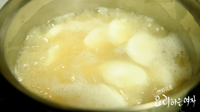 Boil the soup — step photo 2
