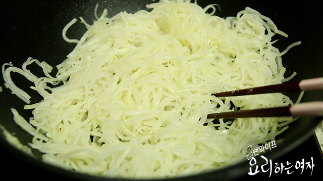 Stir-fry — step photo 2