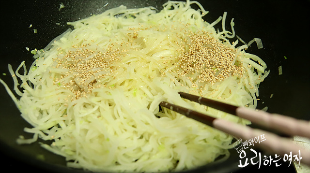 Stir-fry — step photo 1