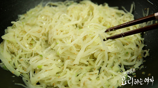 Stir-fry — step photo 2