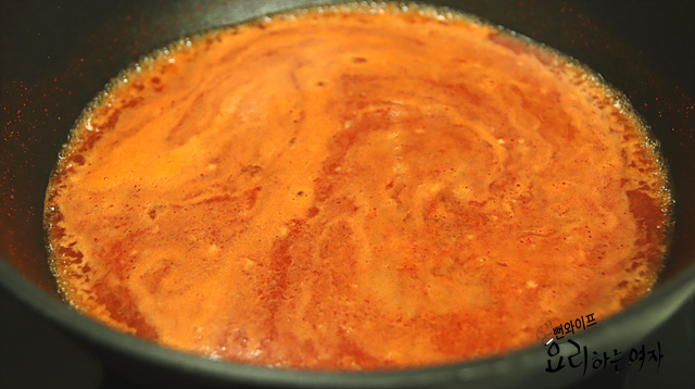 Boil the sauce — step photo 2