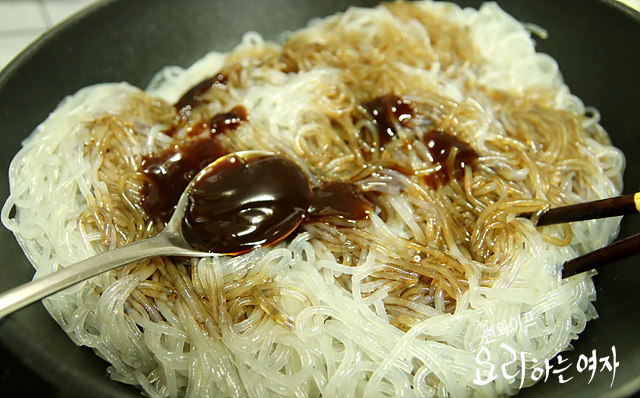 Season the glass noodles — step photo 2