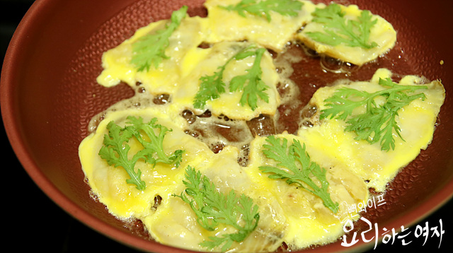 Coat in egg wash and pan-fry — step photo 1