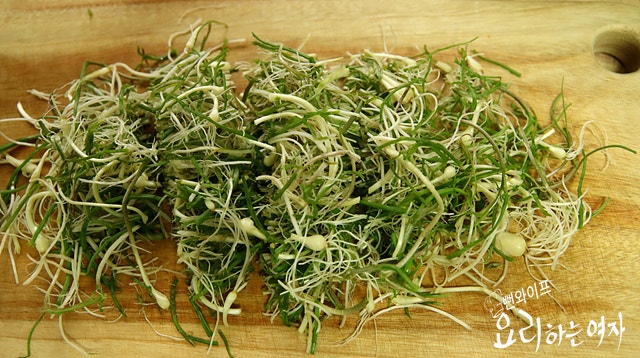 Cut the ingredients — step photo 1