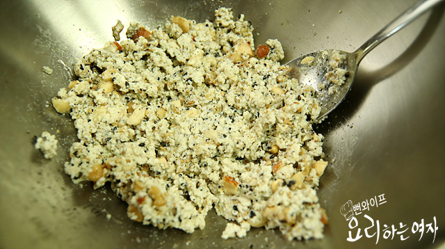 豆腐ごまソース作り — 手順の写真 2