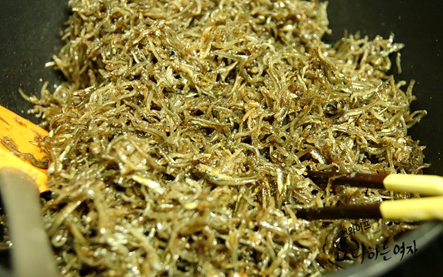 Stir-fry with seasoning — step photo 1